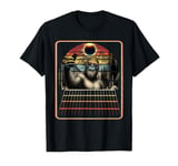 Bigfoot Eclipse Selfie Retro 60s 70s Sasquatch Believer Mens T-Shirt