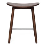 Massproductions - Icha Stool - H 500, Walnut Stained Beech, Utan klädsel - Pallar - Chris Martin - Träfärgad - Trä