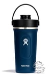 Hydro Flask - Insulated Shaker Bottle 709 ml (24 oz) for Protein Shakes and Supplements - Leakproof Chug Spout - BPA-Free - Indigo