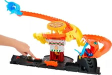 Hot Wheels City Cobra Slam Pizza Attack, Racetrack (Incl. 1 Toy Car)