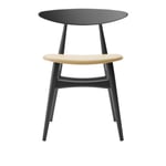 Carl Hansen - CH33P - Klädd sits, Lackerad Bok, Black, Lädergrupp B Thor - 325 - Spisestoler - Hans J. Wegner - Svart - Tre