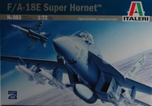 F/A 18 E Super Hornet Chasseur Maquette Plastique 1:72 Modèle 0083 ITALERI