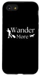 Coque pour iPhone SE (2020) / 7 / 8 WanderMore avec bagage à roulettes et avion – World Traveler Nomad