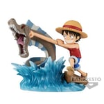 Figurine One Piece - Monkey.D.Luffy Vs Local Sea Monster Wcf Log Stories 7cm