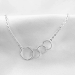 By Sofia Wistam Mamma+3barn halsband silver