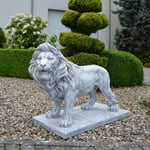 Lion King Avec Plaque de Fond Sculpture en Pierre H.77 CM 200 KG Gris Béton