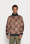 New Ellesse Mens Track Top Camuffare Camo Print Large Jacket Orange Black