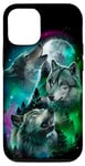 Coque pour iPhone 15 Pro Loup gris chassant dans la forêt sous la pleine lune et aurore