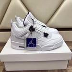 Chaussures Nike  Jordan 4