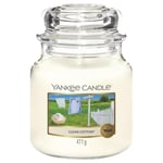 Yankee Candle Huonetuoksut Tuoksukynttilät Clean Cotton 411 g (42,09 € / 1 kg)