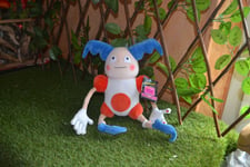 peluche neuve pokemon  PIKACHU MR MIME COLLISSIMO JE GROUPE  ,,,,,