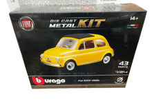 Fiat 500 F 1965 Échelle 1/24 Kit Boite De Montage en Métal BBURAGO BURAGO