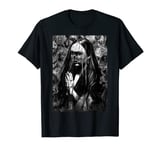 Creepy Possessed Nun - Gothic Scary Halloween nun haunted T-Shirt