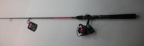 Penn 1558666 FRCIV2000661ml Combo 2000 FierceIV Reel With 6` 6" ML Action Rod