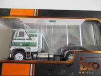 MINIATURE  FREIGHTLINER 1/43  TRACTEUR IXO TR149.22 1993