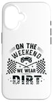 Coque pour iPhone 16 Dirt Track Racing le week-end, nous portons un pilote de voiture Dirt Race