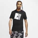 The Jordan Poolside T-Shirt is made from soft cotton fabric and features a fresh graphic play on the iconic Jumpman design. Men's - Black