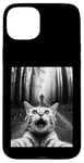 Coque pour iPhone 15 Plus T-shirt drôle chat selfie avec Bigfoot