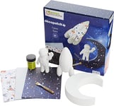 Avenue Mandarine KC144C - Coffret créatif, Décopatch, Espace - Loisir Créatif Enfant - Contient 3 Feuilles Décopatch - 1 Cosmonaute - 1 Lune - 1 Fusée - 1 Pinceau - 1 pot de colle - A partir de 6 ans